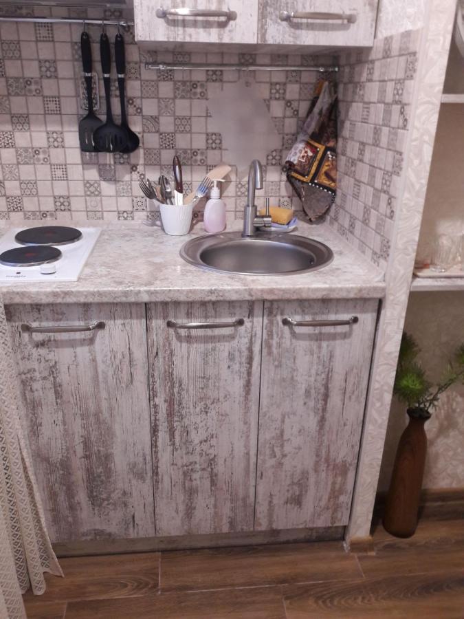 Мелодия Прованса В Старом Центре Charkiv Exteriör bild